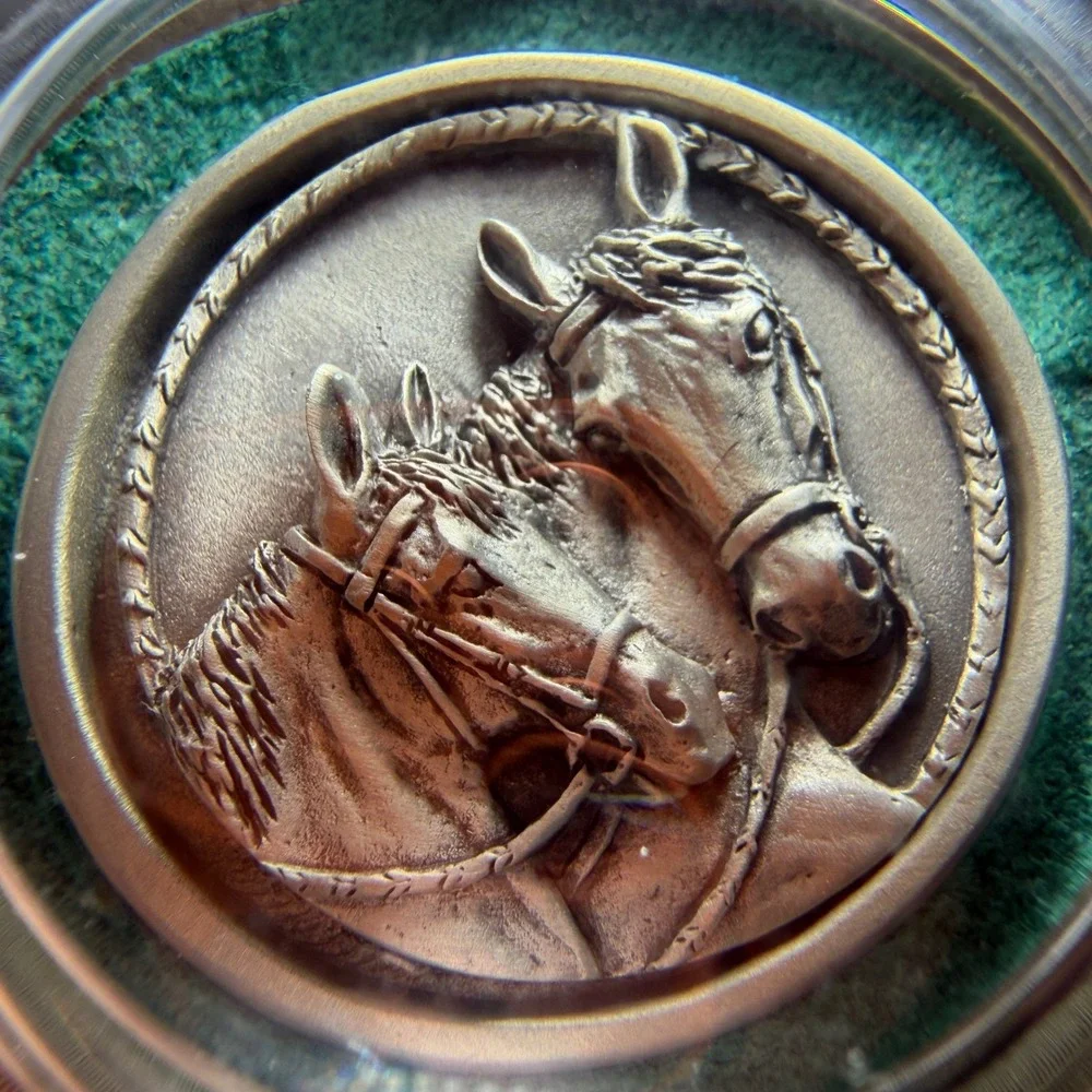 Vintage‎ Fort Pewter Horse Heads Dome Paperweight Equestrian Desk Decor 3 Inch